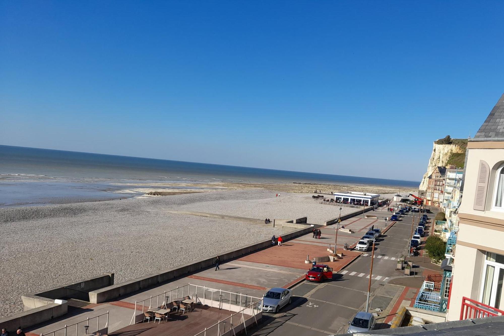 "Le Juguili" 46M2 En Front De Mer - 4 Personnes - Animaux Ok - Entierement Renove - Haut De Gamme - Wifi Mers-les-Bains Bagian luar foto