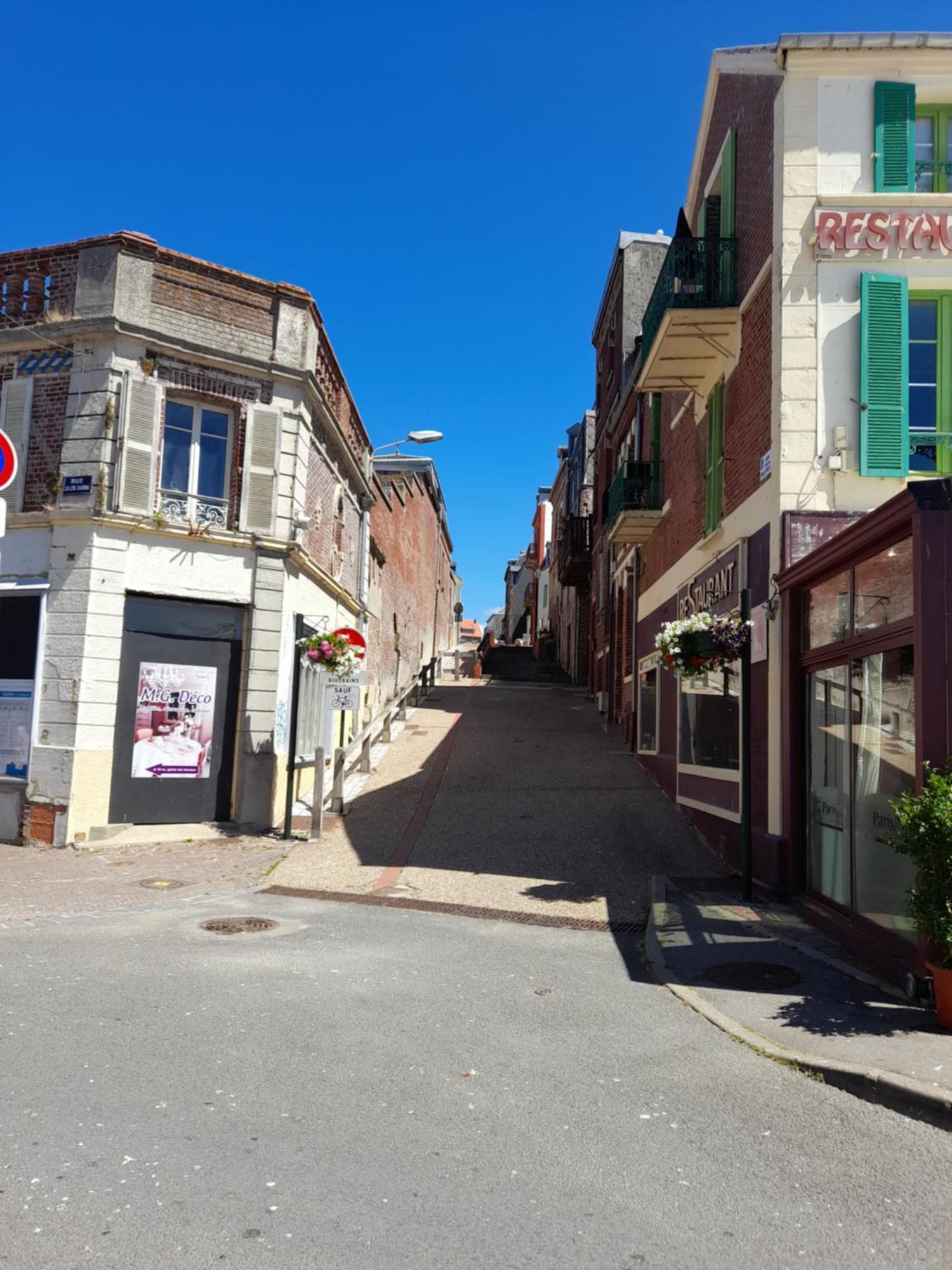 "Le Juguili" 46M2 En Front De Mer - 4 Personnes - Animaux Ok - Entierement Renove - Haut De Gamme - Wifi Mers-les-Bains Bagian luar foto