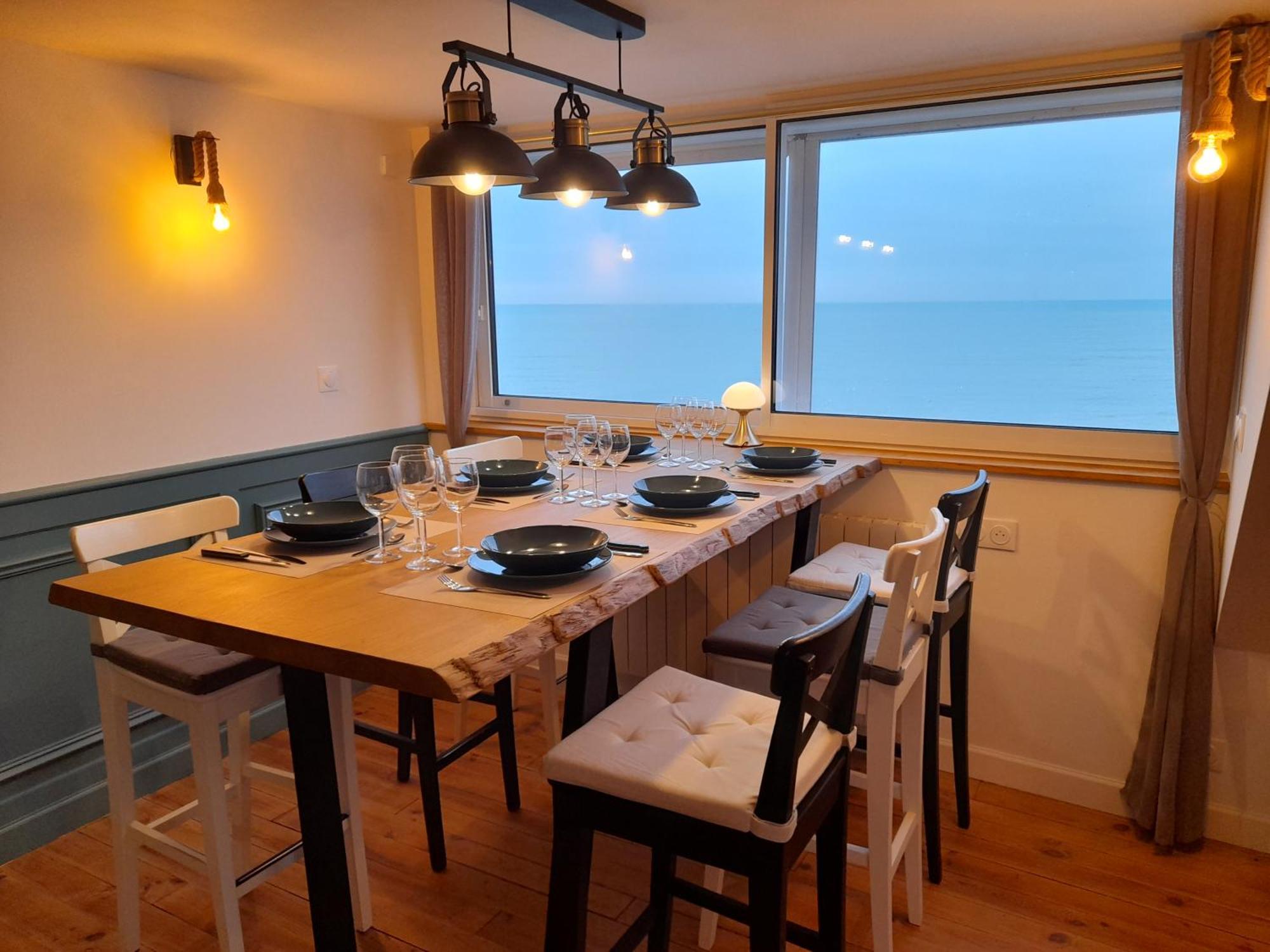 "Le Juguili" 46M2 En Front De Mer - 4 Personnes - Animaux Ok - Entierement Renove - Haut De Gamme - Wifi Mers-les-Bains Bagian luar foto